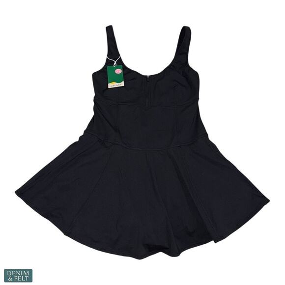 Halara Zip Front Active Mini Dress Black with Built-In Shorts Size M NEW/NWT!! - Picture 1 of 10